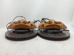 MERCEDES-BENZ MERCEDES C63 AMG W205 BRAKE CALIPER A2054216798 FRONT SET BRAKE SYSTEM M177 — thumbnail 1