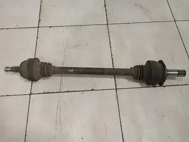 MERCEDES-BENZ Mercedes C63 W205 drive shaft rear right A2053509508 rear right drive shaft