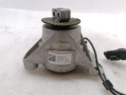 MERCEDES-BENZ Mercedes E63 AMG W213 Right Engine Mount A2902401800 Engine Holder Right M177 V8 — thumbnail 9