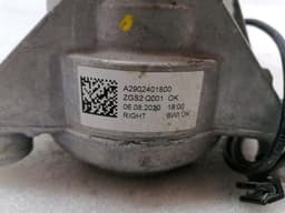 MERCEDES-BENZ Mercedes E63 AMG W213 Right Engine Mount A2902401800 Engine Holder Right M177 V8 — thumbnail 10