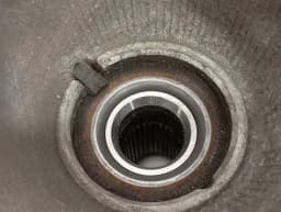 PORSCHE Porsche 911 991 Right Rear Hub Set 99133111204 Wheel Bearing Housing Rear Right — thumbnail 6
