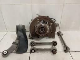 PORSCHE Porsche 911 991 Left Rear Hub Set 99133111104 Wheel Bearing Housing Rear Left Set — thumbnail 9