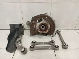 PORSCHE Porsche 911 991 Right Rear Hub Set 99133111204 Wheel Bearing Housing Rear Right — thumbnail 1