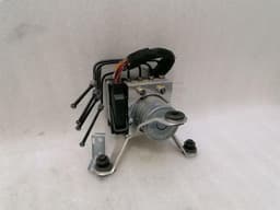 PORSCHE 2010 PORSCHE 911 997 A.B.S PUMP 99735575539 ABS PUMP HYDRAULIC BLOCK MK2 — thumbnail 1