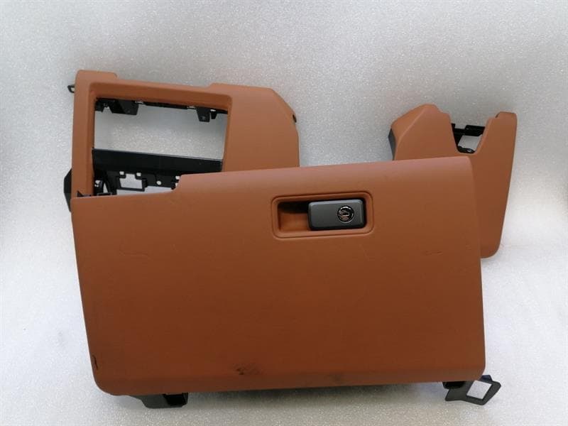PORSCHE PORSCHE 911 992 GLOVEBOX 992857558G RIGHT HAND DRIVE RHD COGNAC