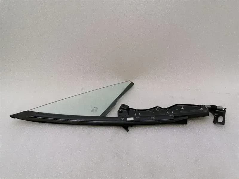 ASTON MARTIN Aston Martin Rapide Left Front 1/4 Glass AD43-C262A37-AM Door Panel 1/4 Front Left