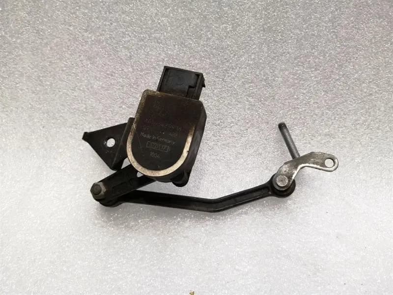 MERCEDES GLS X166 AMG FRH Level Sensor A0045429918 Front Right Level Sensor