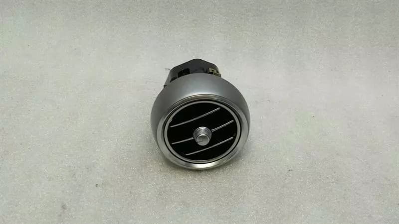 Mercedes C Class W205 Air Vent A2058300301 Ventilation Nozzle Vent Grille