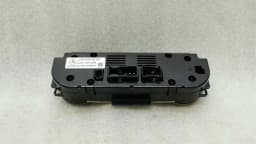 MERCEDES-BENZ Mercedes C Class W204 Auto Climate Control A2048304290 Climate Control Panel A/C — thumbnail 3
