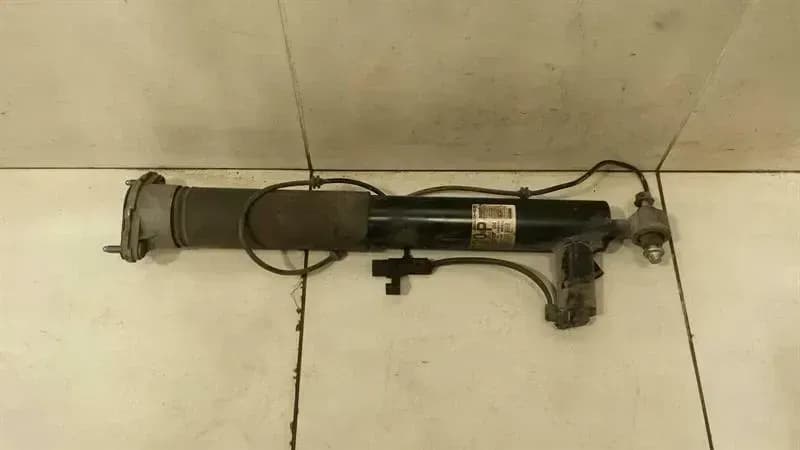 MERCEDES-BENZ Mercedes W212 shock absorber rear A2123203230 shock absorber rear EDC AMG