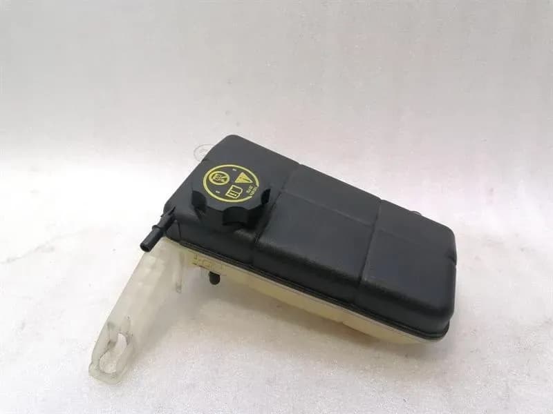 Chevrolet Corvette C7 expansion tank reservoir 22786835 reservoir -