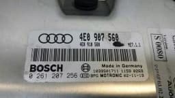 AUDI Audi A8 D3 Engine Control Unit 4E0907560 Engine Control Unit 0261207256 3D0905865C — thumbnail 7