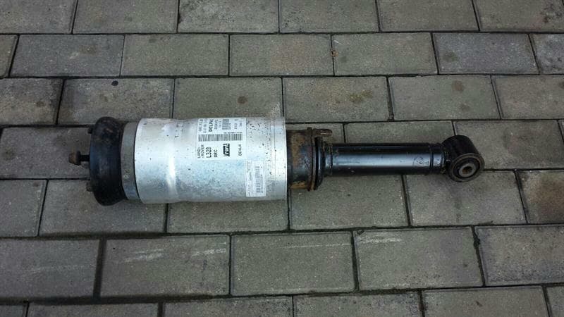 LAND ROVER Range Rover Sport L320 Air Suspension Front RNB501600 Hydragas Unit Front