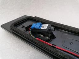 TESLA TESLA MODEL 3 STANDARD RANGE Left B Post Camera 1100441-00-E Li B Pillar Camera — thumbnail 7