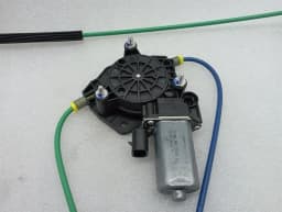 FERRARI Ferrari GTC4 Lusso 151M Right Front Door Winder 82127500 Window Regulator Front Re- — thumbnail 4
