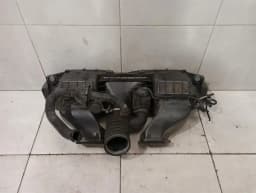 PORSCHE Porsche 911 991 Air Filter Box 99111002001 Air Filter Box - — thumbnail 3