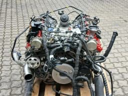 FERRARI 9300KM 2020 FERRARI GTC4 LUSSO T 3.9 V8 F151M F154BD Engine 754014000 Engine SET- — thumbnail 7