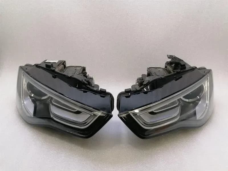 AUDI Audi RS5 8T RHD Headlight Set 8T0941032D FAULTY Headlamp 11-15 AHL-
