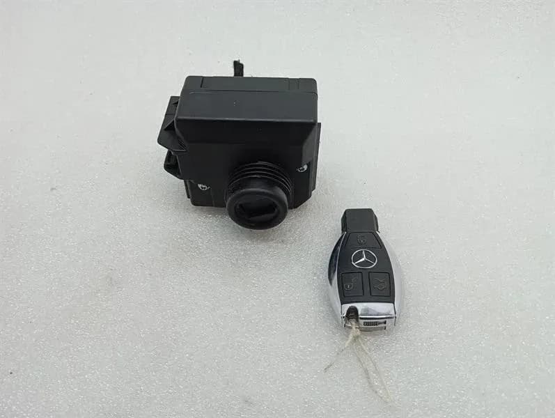 MERCEDES-BENZ Mercedes C Class W204 Electronic Module A2079052600 EZS KEY ECU -