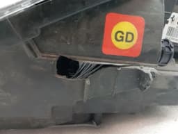 FERRARI Ferrari California T F149 14-17 Right Headlight 302435 Headlight Right- — thumbnail 10
