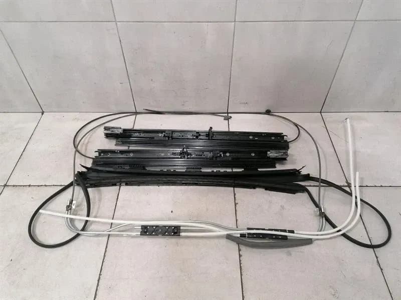 MERCEDES C CLASS W205 SUNROOF FRAME A2057802800 SUNROOF FRAME COUPE-