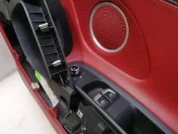 AUDI AUDI R8 TYPE 42 V10 5.2 SPYDER DOOR CARD SET 427867105N RIGHT HAND DRIVE RHD- — thumbnail 5