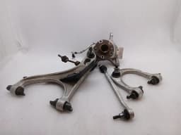 MCLAREN McLaren 600LT Spider Right Front Hub 13BA352RP Wheel Bearing Housing Front Right- — thumbnail 2