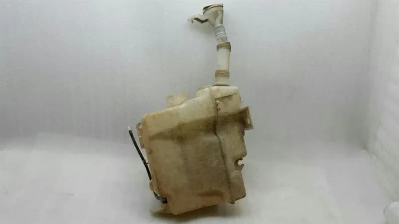 Mitsubishi Lancer Unknown Washer Fluid Reservoir 8260A117 Washer Fluid Tank -