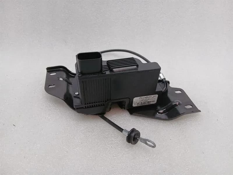 MCLAREN McLaren 600LT Spider Door Lock 11A8745CP R Door Lock -