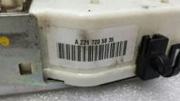 MERCEDES-BENZ Mercedes CL W216 W221 right door lock A2217205835 right door lock — thumbnail 3