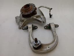 MCLAREN McLaren 600LT Spider Left Front Hub 13BA351RP Wheel Bearing Housing Front Left - — thumbnail 1