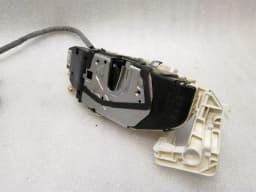 MERCEDES-BENZ Mercedes S-Class W221 W216 right door lock A2217205835 door lock front right — thumbnail 8