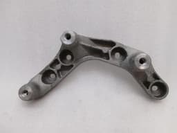 MERCEDES-BENZ Mercedes CLK W209 oil sump holder bracket A6420140600 holder carrier oil pan- — thumbnail 1
