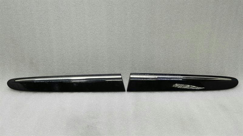 MERCEDES-BENZ Mercedes CLK W209 body moulding rear set A2096902562 strip A2096902662 set
