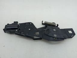FERRARI Ferrari California T F149 14-17 boat lock 86595700 tailgate lock — thumbnail 6