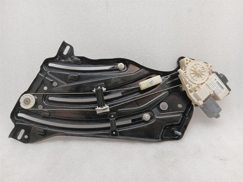 PORSCHE Porsche 911 997 right rear door winder 99754301602 window regulator rear re convertible