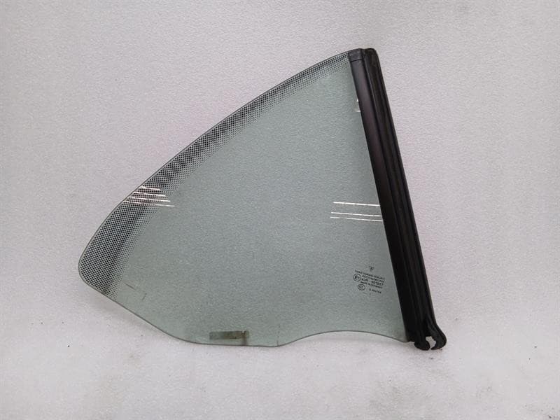 PORSCHE Porsche 911 997 Right Rear 1/4 Glass 99754311214 Door Window 1/4 Rear RH Convertible