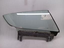 ASTON MARTIN Aston Martin Rapide Right Rear Door Glass AD43-F25828-AE Rear Door Glass Re — thumbnail 1