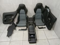 ASTON MARTIN Aston Martin Rapide 10-14 Seats Rapide Seats Interior Vented TV — thumbnail 4