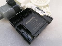 PORSCHE Porsche Boxster 987 door window motor 99762418103 window regulator motor driver — thumbnail 9