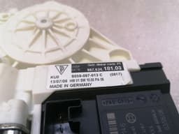 PORSCHE Porsche Boxster 987 door window motor 99762418103 window regulator motor driver — thumbnail 8