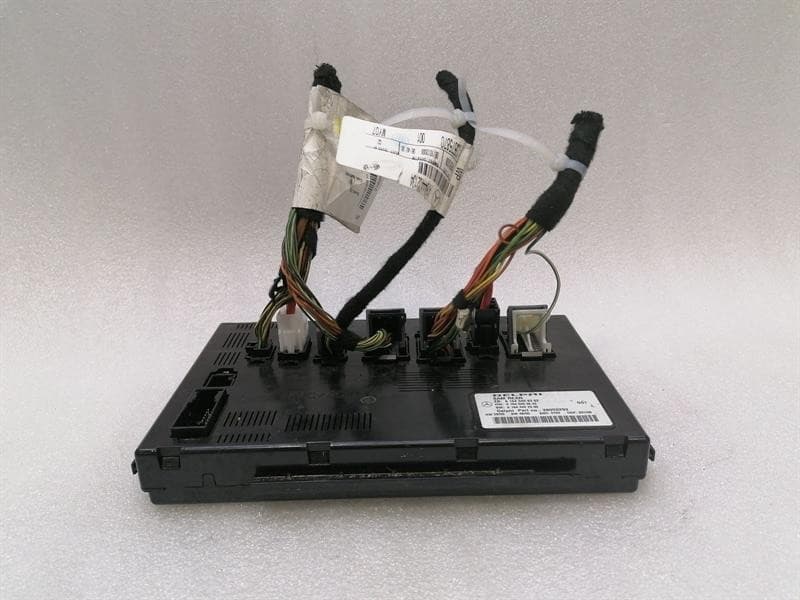 MERCEDES-BENZ Mercedes ML W164 electronic module SAM rear A1645408362 control unit defect