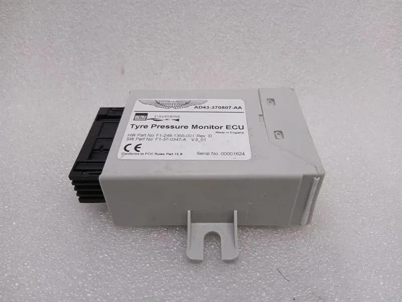 Aston Martin Rapide 10-14 electronic module AD43-370807-AA controller