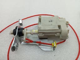 FERRARI FERRARI CALIFORNIA T F149 14-17 85143200 FUEL CAP ACTUATOR — thumbnail 8