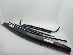 BENTLEY BENTLEY CONTINENTAL GTC 18-24 3S Moulding 3SD853829 WINDSHIELD Trim — thumbnail 1