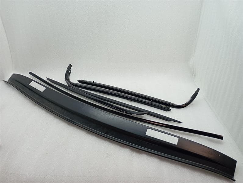 BENTLEY BENTLEY CONTINENTAL GTC 18-24 3S Moulding 3SD853829 WINDSHIELD Trim