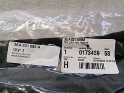 BENTLEY Bentley Continental GT W12 Molding Fender Left NEW 36A821088A Cover Strip — thumbnail 2