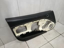 FERRARI Ferrari California T F149 14-17 door card left 86453500 door panel left — thumbnail 10