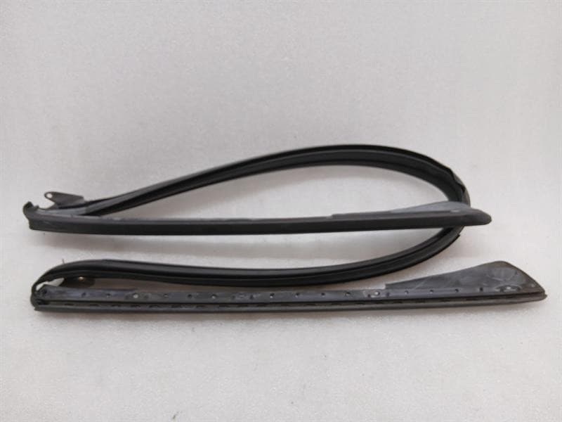 PORSCHE Porsche 911 997 windscreen surround seal 99753707702 seal windshield convertible