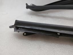 PORSCHE Porsche 911 997 windscreen surround seal 99753707702 seal windshield convertible — thumbnail 6
